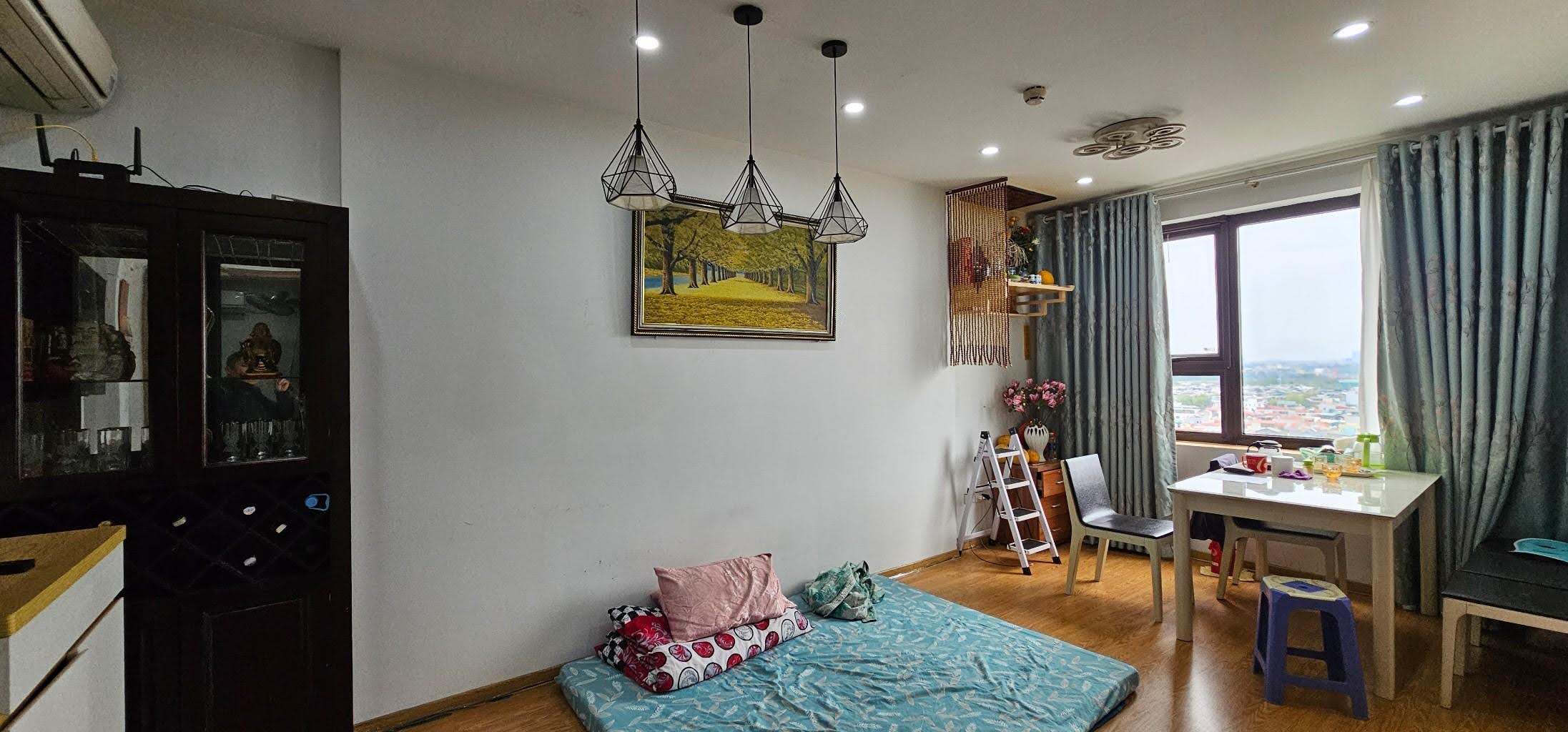 BÁN CC CAO CẤP PHỐ TAM TRINH - HOÀNG MAI - 2 TỶ X - 55M² - 2PN - SỔ ĐỎ CHÍNH CHỦ - Ảnh 2